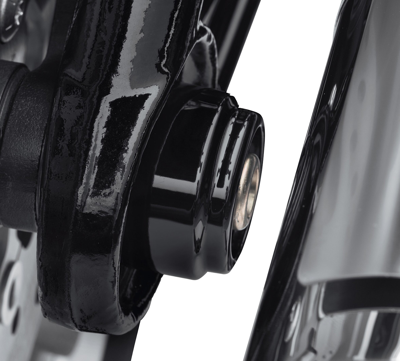 Harley-Davidson Accessories Rear Axle Nut Covers - Gloss Black