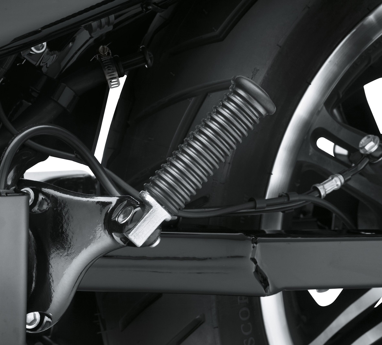 Harley-Davidson Accessories Passenger Footpeg Mount Kit