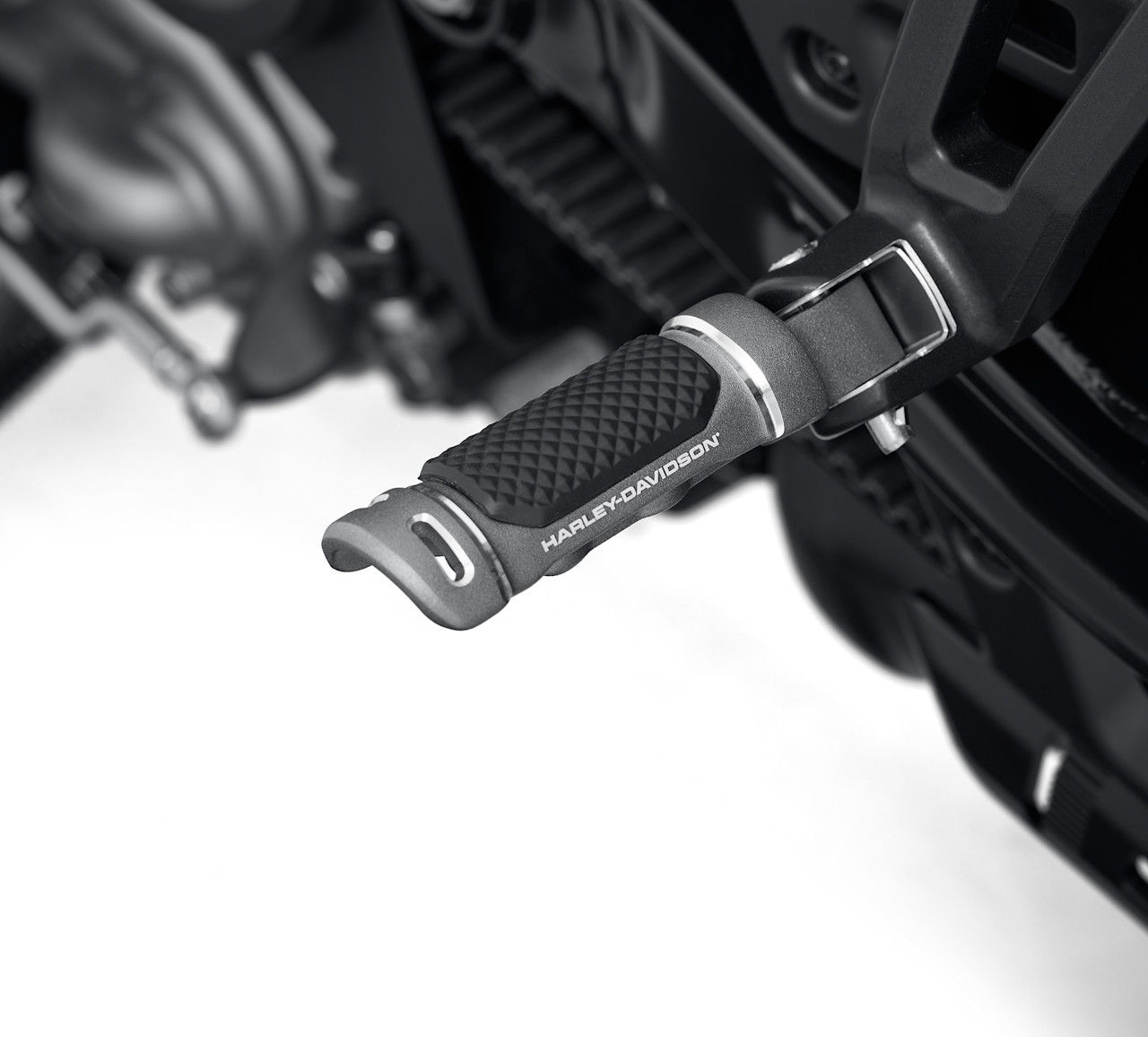 Harley-Davidson Accessories Adversary Passenger Footpegs
