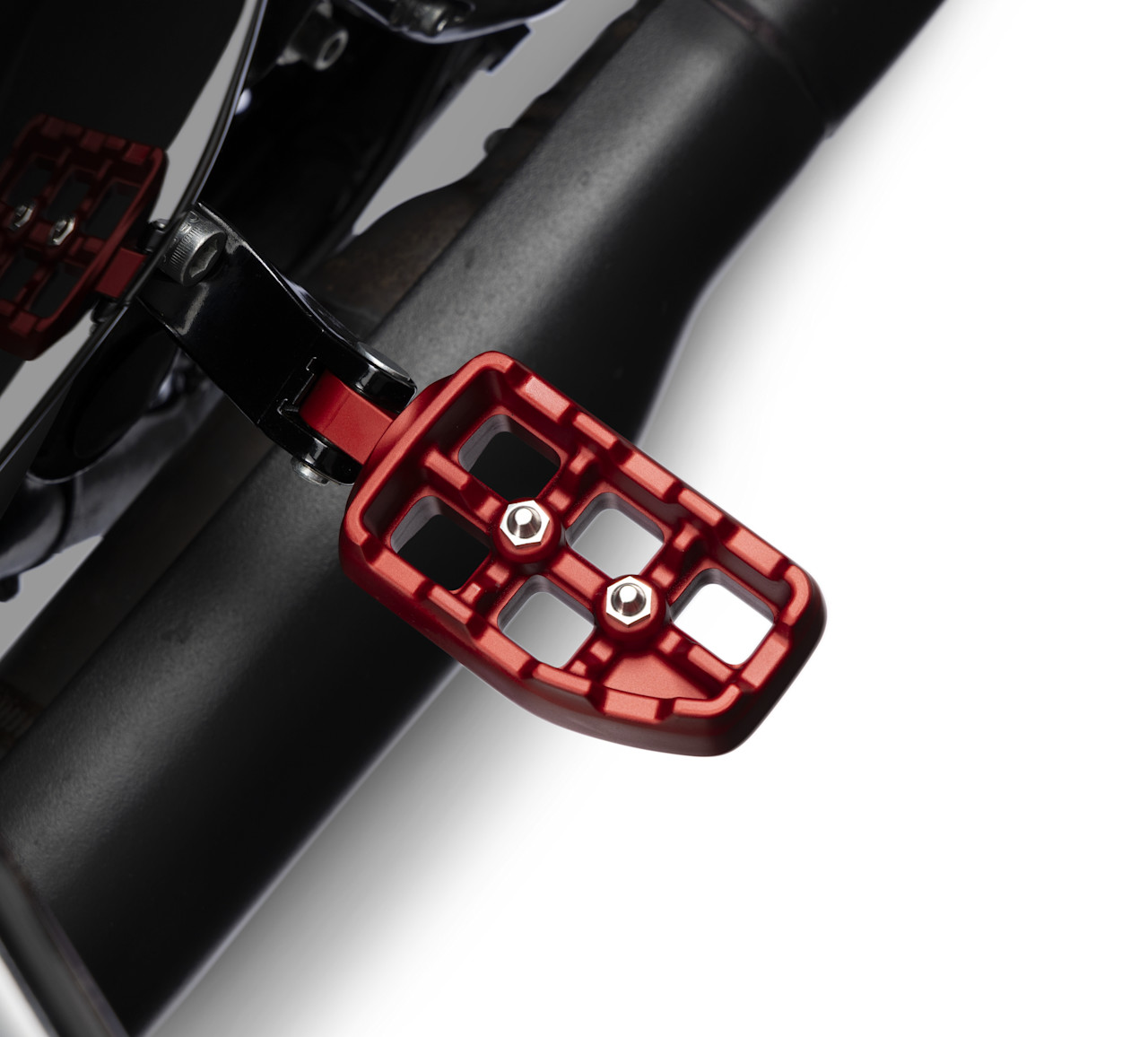 Harley-Davidson Accessories Redline Passenger Footpegs