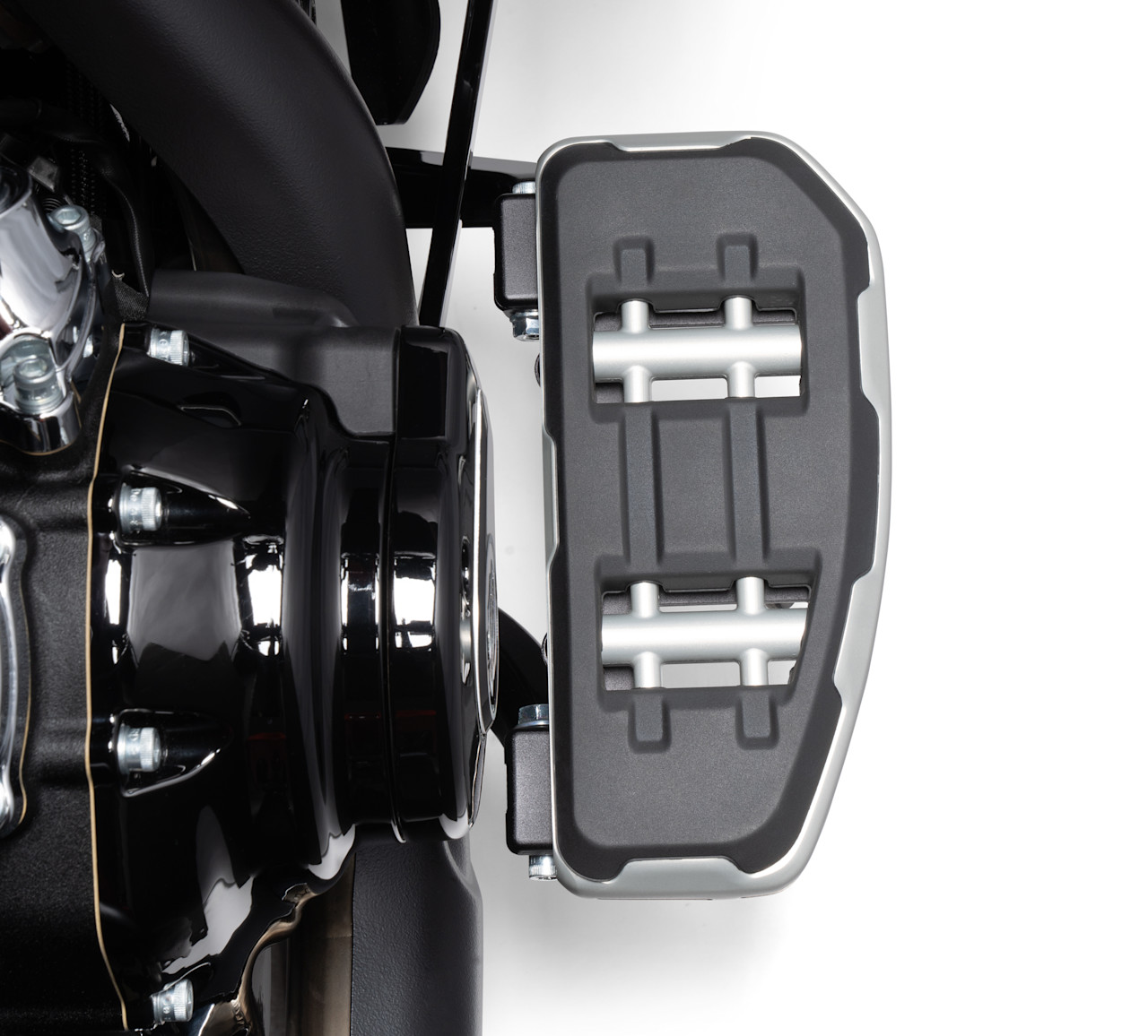 Harley-Davidson Accessories Switchback Mini Footboard and Mount Kit