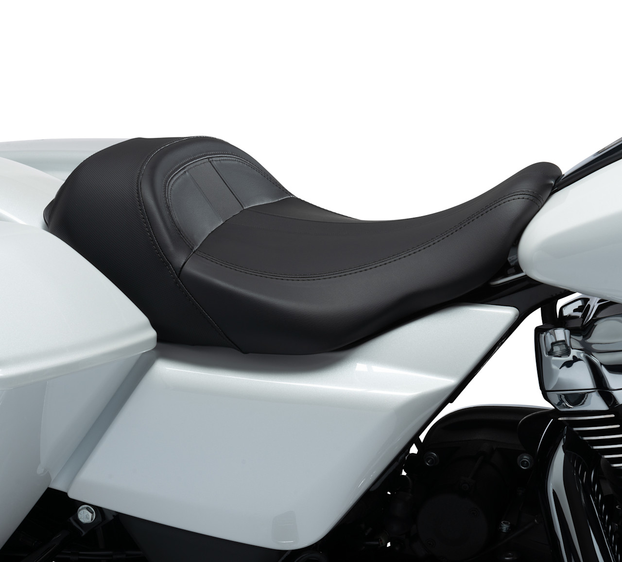 Harley-Davidson Accessories Low-Profile Solo Touring Seat - Smooth