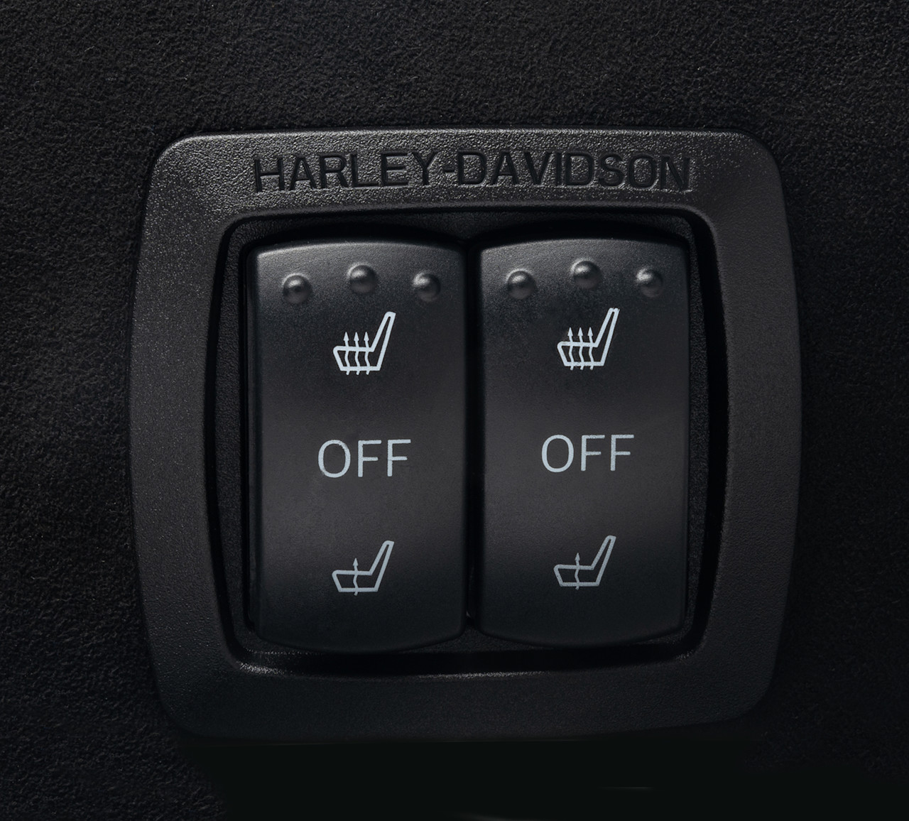 Harley-Davidson Accessories Sundowner Heated Seat - CVO Styling