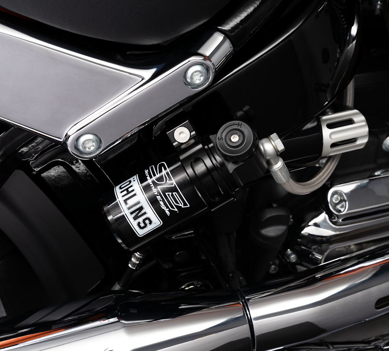 Harley-Davidson Accessories Screamin' Eagle/Öhlins Remote Reservoir Rear Suspension