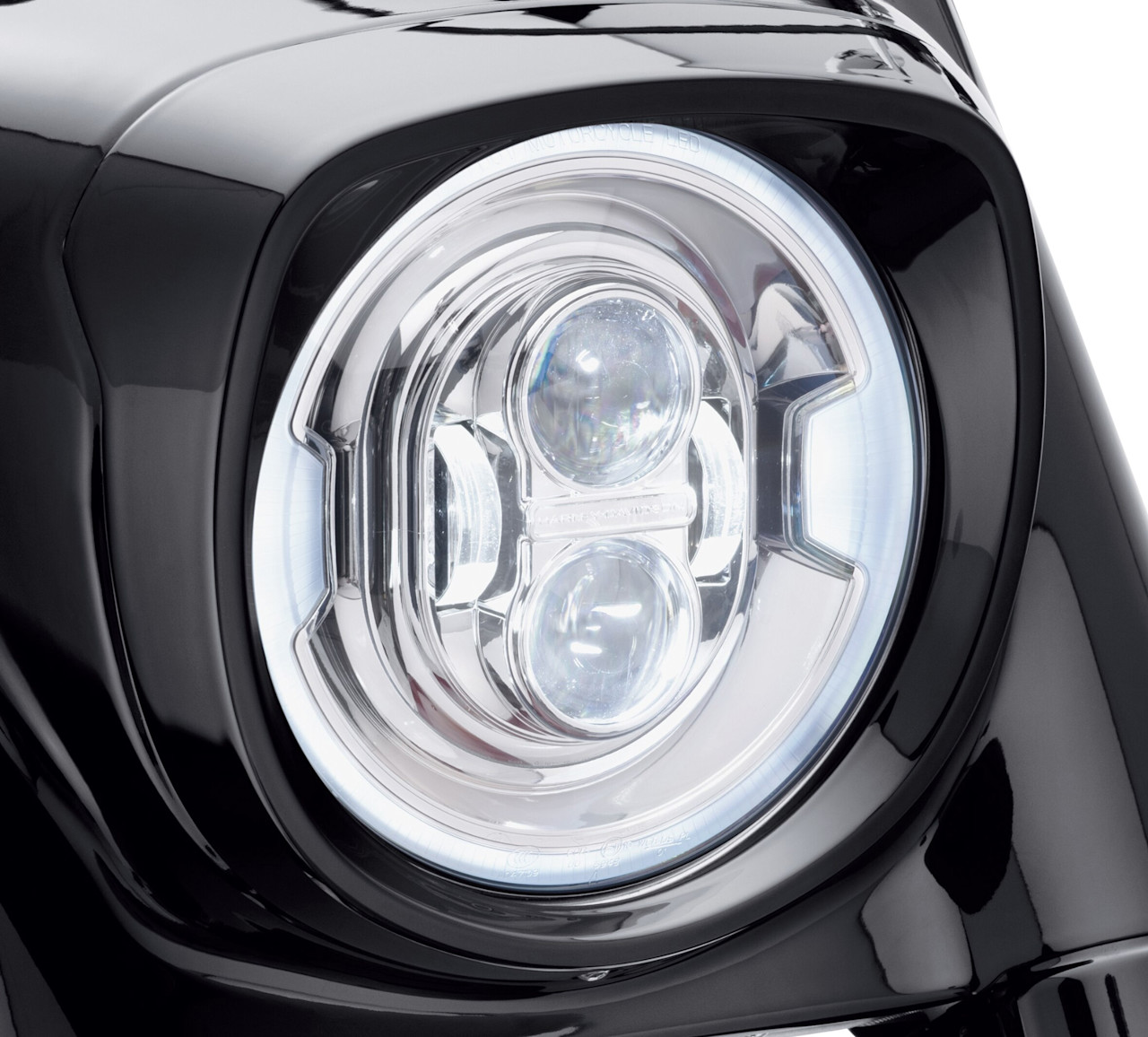 Harley-Davidson Accessories 7 in. Daymaker Projector LED Headlamp
