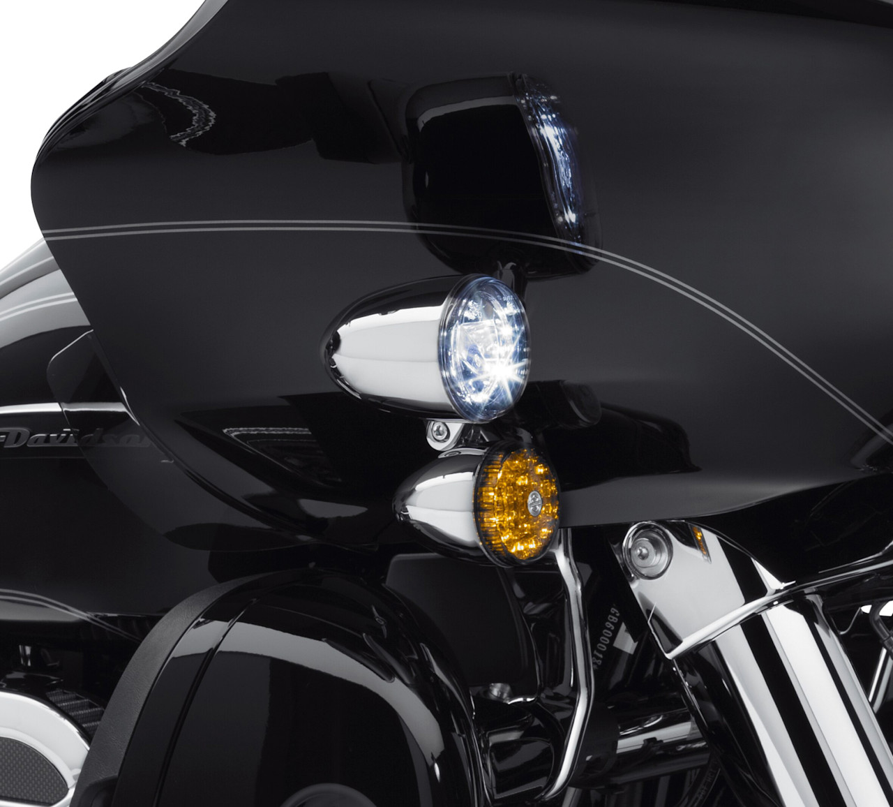 Harley-Davidson Accessories Road Glide LED Fog Lamp Mount Kit - Chrome