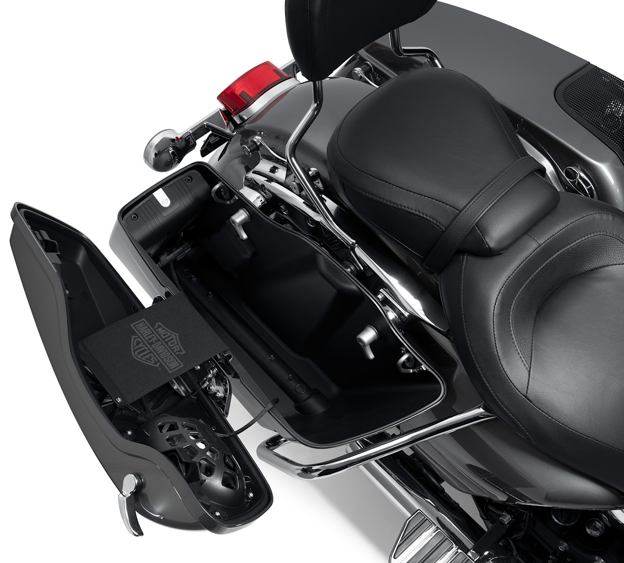 Harley-Davidson Accessories Audio powered by Rockford Fosgate Amplifier for Road King Models