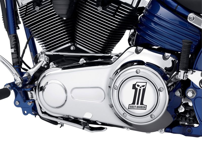 Harley-Davidson Accessories The sinister Harley-Davidson #1 Skull logo dresses for a night on the town. This complete die-cast aluminium piece has been polished and chrome-plated to a brilliant shine, then finished with a contrasting black-filled Dark Custom Skull logo. The black-filled race-track stripe and recessed hardware pockets provide added depth and dimension. Includes chrome-plated mounting hardware.