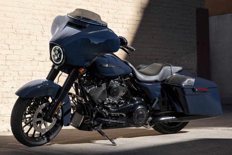 Harley-Davidson Accessories Willie G Skull Derby Cover in black. Penned at the hand of Willie G®, the famous Skull Collection makes a shift to the dark side. Completely drenched in black, the raised skull and surrounding Harley-Davidson® Motorcycle script add a subtle ominous touch to your ride. The matte finish easily coexists alongside gloss black or wrinkle black surfaces. Includes matching black hardware. Complete the look with additional accessories from the Harley-Davidson Willie G Skull Collection.