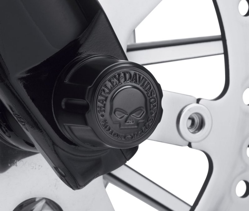 Harley-Davidson Accessories Show what you've got with these Harley-Davidson Skull axle caps. The look from the skull's black eye sockets is unmistakable. Black finish. Sold in pairs.