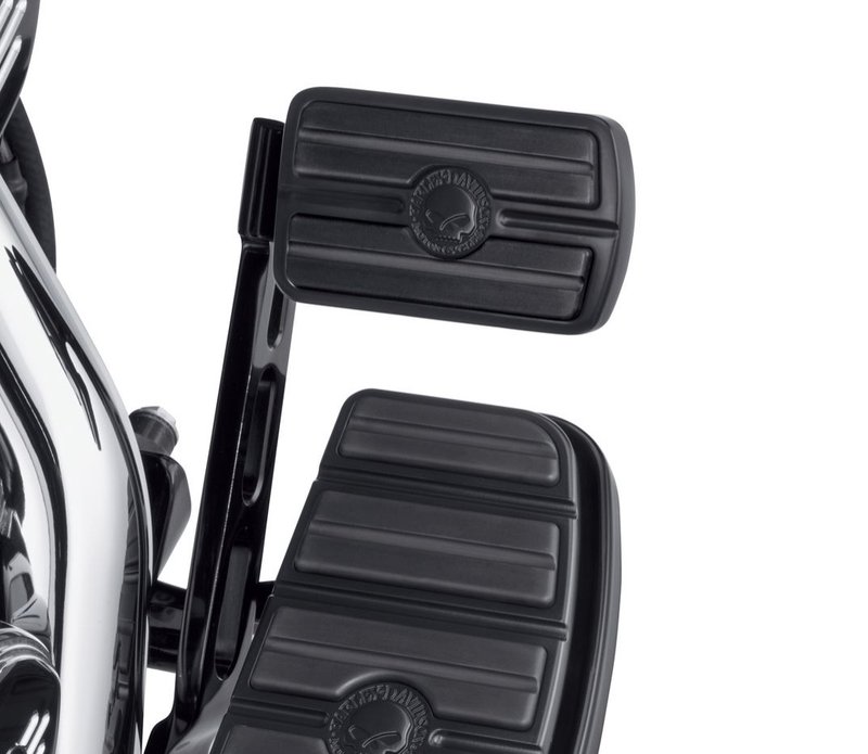 Harley-Davidson Accessories The Willie G Skull Brake Pedal Pad (large) in black, penned at the hand of Willie G, makes a shift to the dark side. Completely drenched in black, the raised skull and surrounding Harley-Davidson Motorcycle script adds a subtle, ominous touch to your ride. Black finish. Features rich black rubber for grip and traction. Complements Willie G Skull Collection footpegs and footboard inserts. Easy to install.