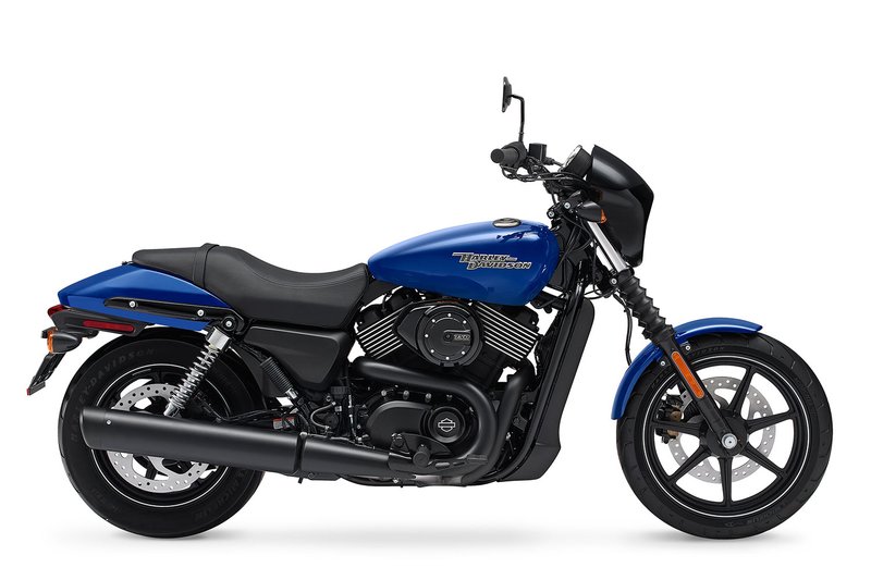 Harley-Davidson Accessories Original Harley-Davidson handlebar, 7/8". Sold each. Bar diameter 7/8". Tip-to-tip 30.25". Pull back 2". Rise 6.25". Base width 7". Knurl width 3.5". Satin black. Replacement part for 55800082A and 55800082.