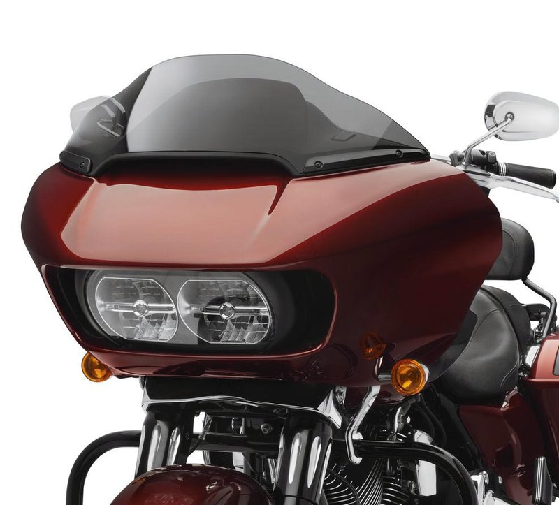 Harley-Davidson Accessories This easy-to-install, two-piece trim kit adds a speed-stripe accent to the base of the windshield. - Gloss black finish - Tapered from the leading to the trailing edge - Glass-smooth trim with counter-bored mounting holes and flush-mount hardware for a clean, elegant look - Includes left and right trim and installation hardware - Easy to install