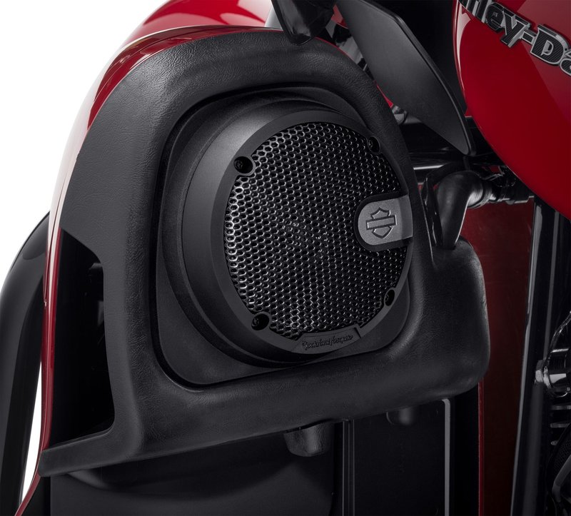 Harley-Davidson Accessories Amplify your audio experience with Harley-Davidson Audio powered by Rockford Fosgate Stage I speakers. These high-performance two-way speakers feature a durable injection-moulded woofer and a separate bridge-mounted tweeter. Each speaker is rated to handle up to 75 watts of power, and with two amplifiers up to eight speakers can be installed in a single system. Designed to fit perfectly in the Original Equipment speaker housing, each kit includes left and right speakers and custom grilles with a black badge. These speakers deliver a significant upgrade in sound quality and power over the Original Equipment components. - Adding fairing lower speakers to your current two- or four-speaker system increases the available sound pressure level, allowing higher listening volume, lower distortion and improved clarity at highway speeds - Vibration-tested 4.75" waterproof 8-ohm speakers feature injection-moulded woofer cones with a high-flux Neodymium magnet and a bridge-mounted 20mm tweeter - Requires separate purchase of Twin-Cooled Fairing Lower Speaker Install Kit P/N 76000991 and the appropriate Amplifier and Amplifier Install Kit