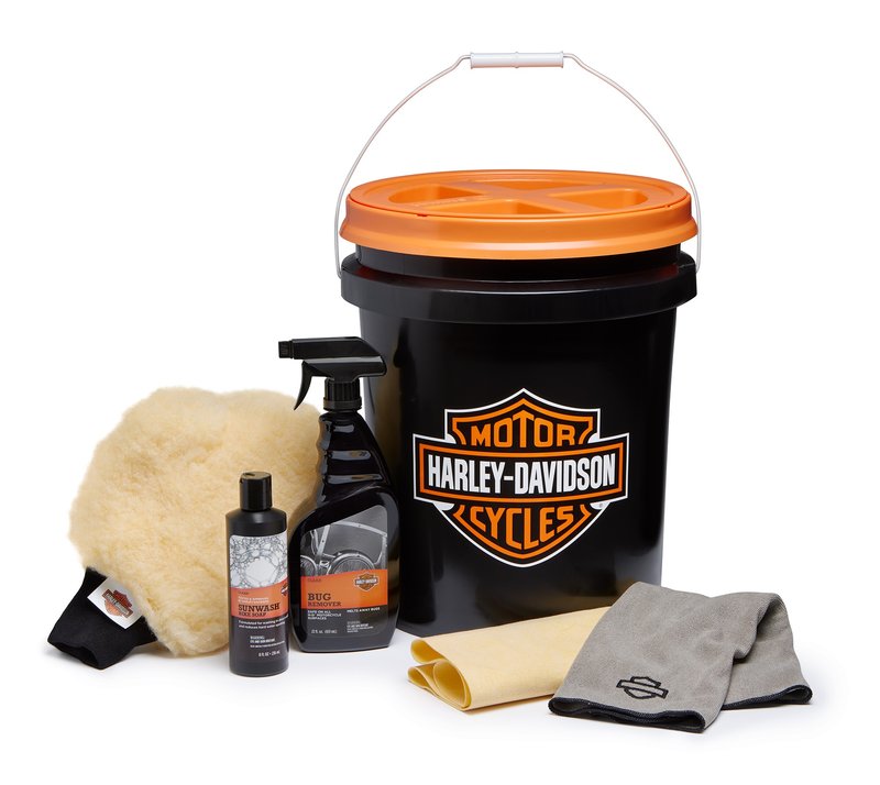 Harley-Davidson Accessories The perfect way to keep your bike clean, this Harley-Davidson bike wash bucket holds the key to a lustrous shine. The 5 gallon (19 litre) cleaning bucket features a removable Grit Guard insert that keeps sponges and wash mitts away from the dirt particles that settle to the bottom.