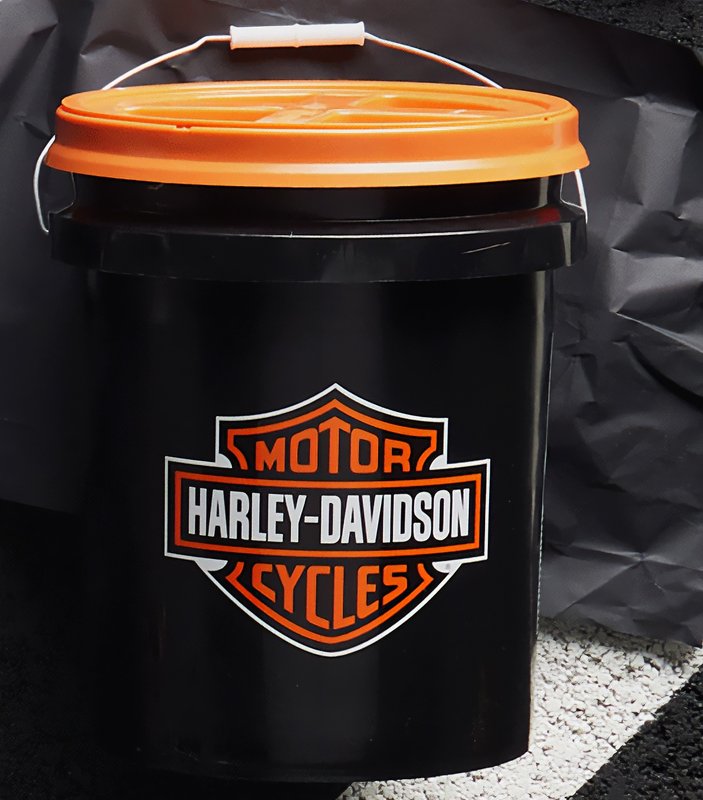 Harley-Davidson Accessories The perfect way to keep your bike clean, this Harley-Davidson bike wash bucket holds the key to a lustrous shine. The 5 gallon (19 litre) cleaning bucket features a removable Grit Guard insert that keeps sponges and wash mitts away from the dirt particles that settle to the bottom.