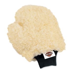 Harley-Davidson Accessories This premium quality, wool-blended wash mitt features extra-dense pile for scrubbing power and durability. Machine washable, this mitt attains the perfect level of absorbency and has a Bar & Shield logo sewn into the cuff. Including a thumb for added dexterity, this mitt is custom designed to be used with either hand and made specifically for washing Harley-Davidson motorcycles.