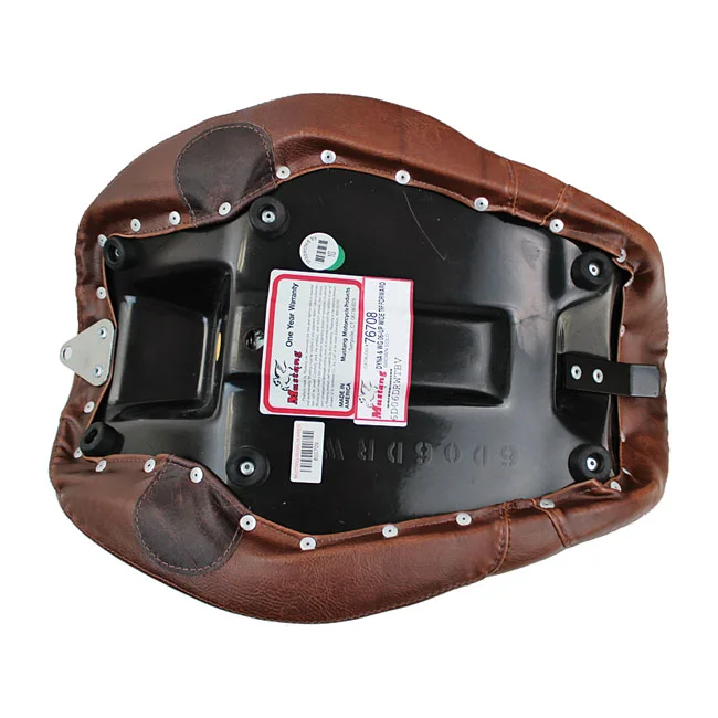 Mustang Wide Tripper Forward solo seat
