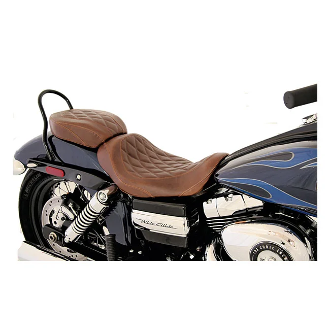 Mustang Wide Tripper solo seat