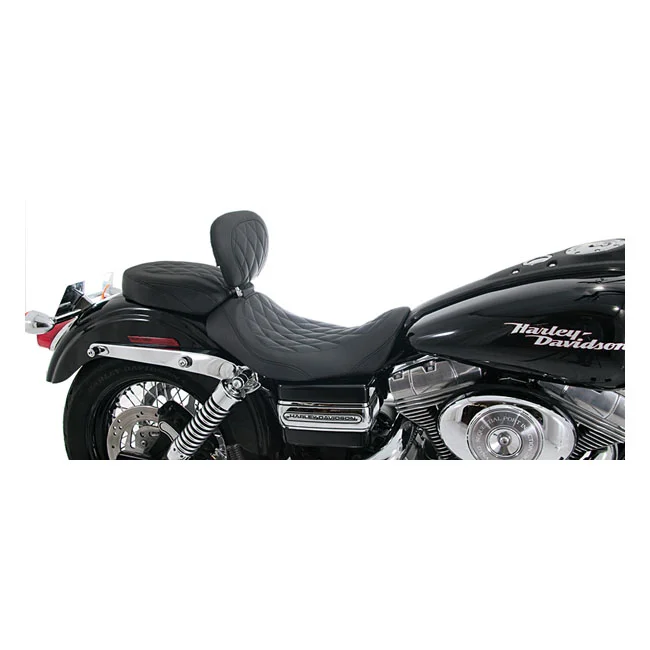 Mustang Wide Tripper solo seat. With rider backrest