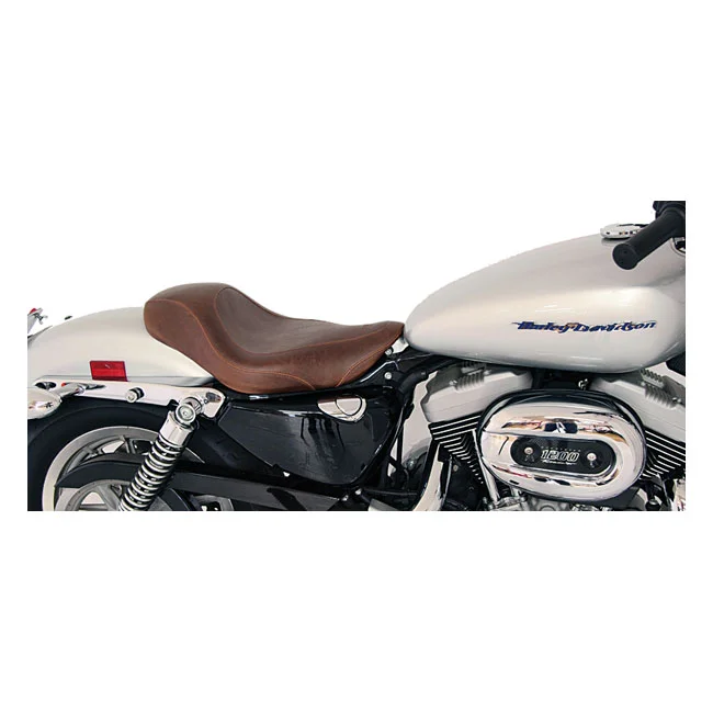 Mustang Wide Tripper solo seat