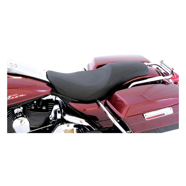 Mustang Tripper Fastback 2-up one-piece seat