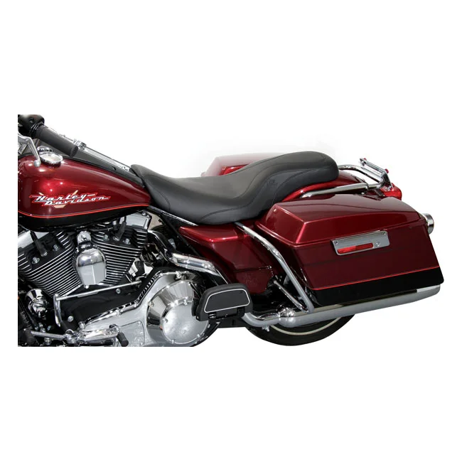 Mustang DayTripper 2-up one-piece seat