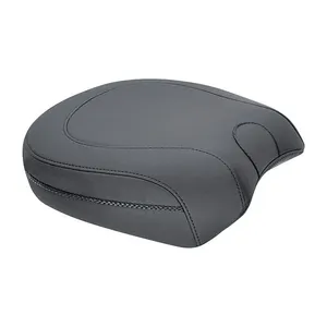 Mustang Mustang, Wide Tripper passenger seat. Recessed