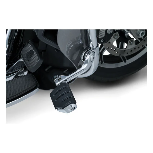 Kuryakyn Tour-tech cruise mounts with trident pegs