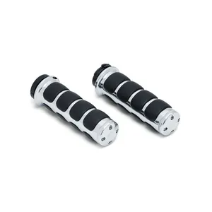 Kuryakyn Kuryakyn, ISO grips. Chrome