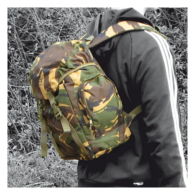 Army Surplus Surplus Backpack 25L camo