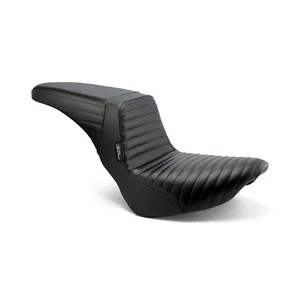 Le Pera Le Pera, KickFlip solo seat. Pleated