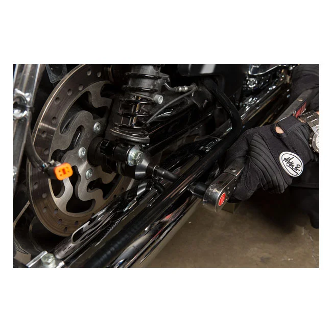 Motion Pro Pro, rear axle socket tool