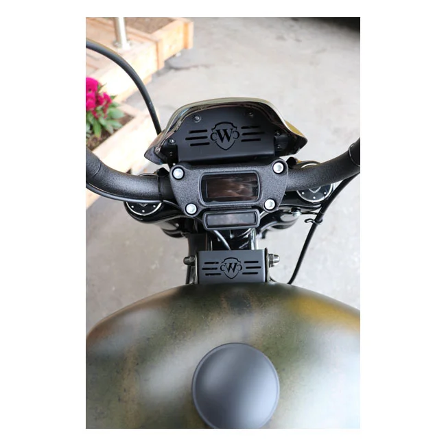 Cult-Werk Gas tank lift kit. Gloss black