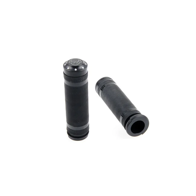Cult-Werk 1" / 25.4mm Grooved handlebar grips. Black