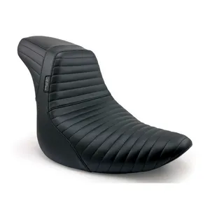 Le Pera Le Pera, KickFlip solo seat. Pleated