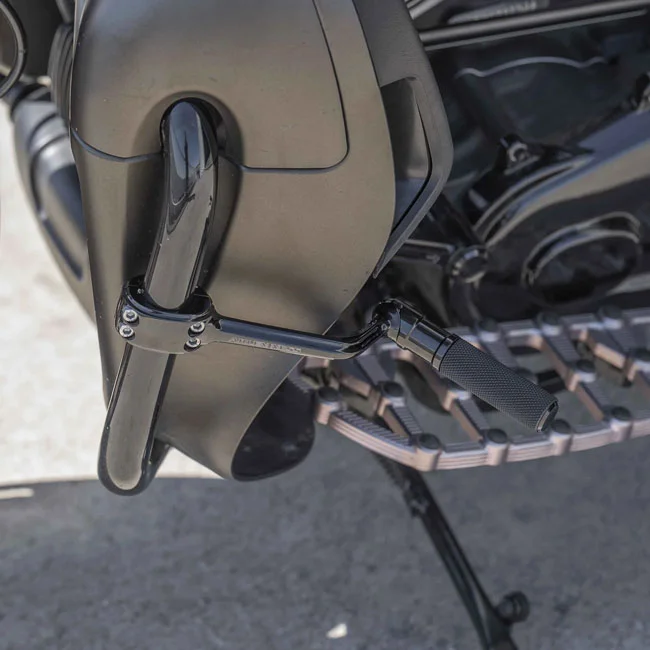 Arlen Ness Ness, forged highway peg mounts. With pegs. Black