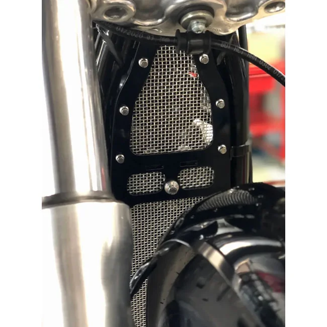 Bare knuckle performance Knuckle Performance, M8 Softail oil cooler cover guard