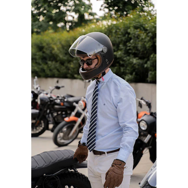 By City Roadster III helmet matt black