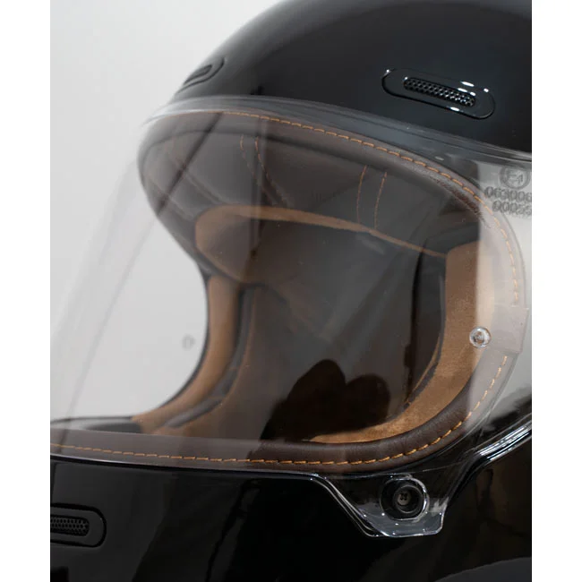 By City City Roadster III helmet black shiny