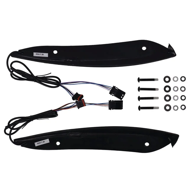 Custom Dynamics ROAD GLIDE WINDSHIELD TRIM FOR