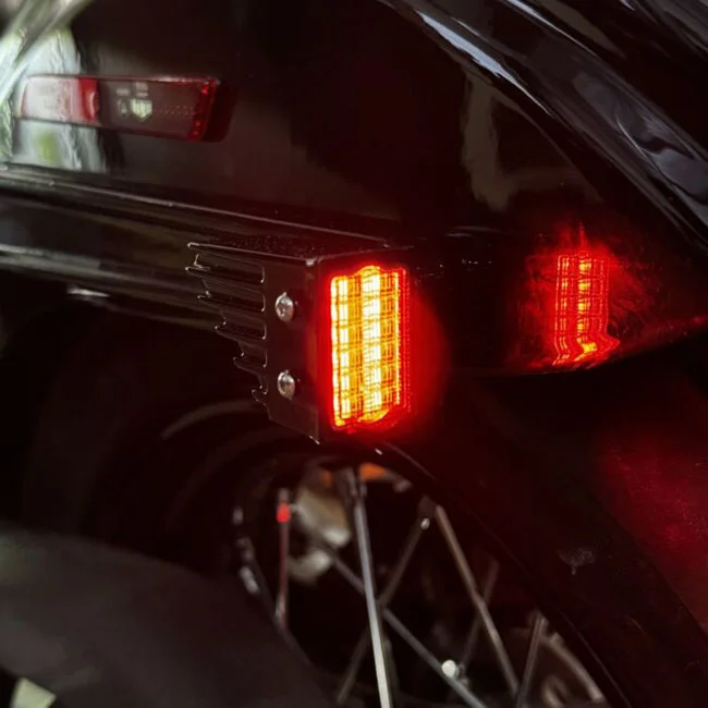 Custom Dynamics Dynamics, rear 3-1 fender strut LED turn signals