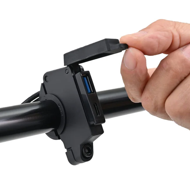 Daytona Handlebar mount USB-A/C slim mount charge port kit