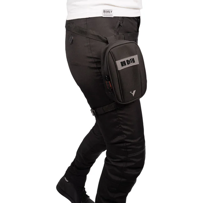 By City City Leg bag black