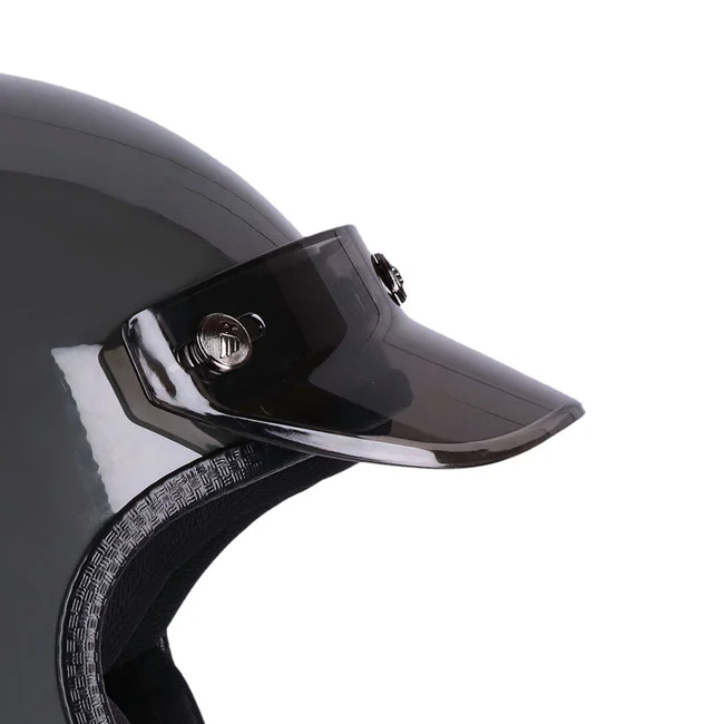 Roeg Jett translucent peak smoke