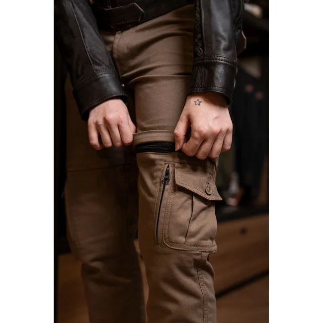 By City Air IV pants sand