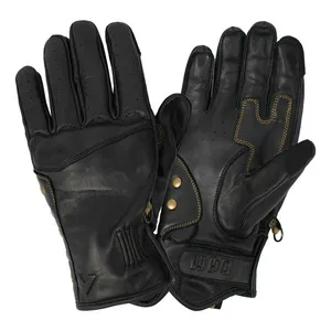 By City By City Thunder gloves black