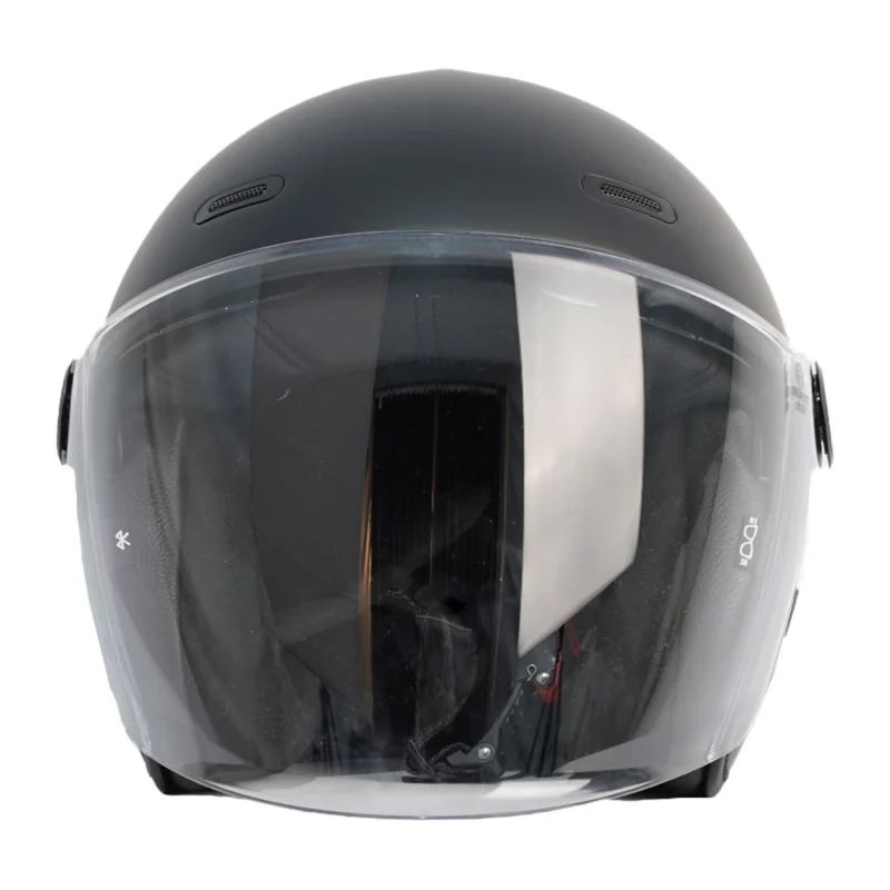 By City Metropolitan helmet black matt