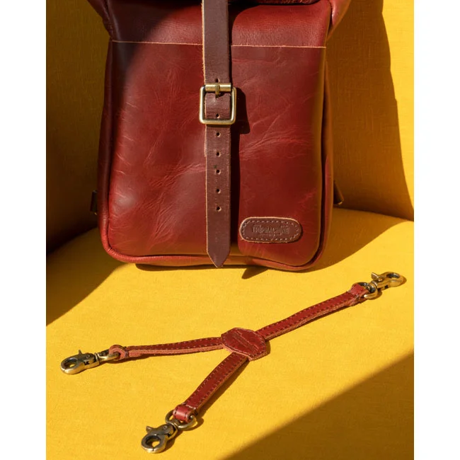 Tripmachine Trip Machine, Mini backpack/saddlebag 3.3 liter. Cherry Red