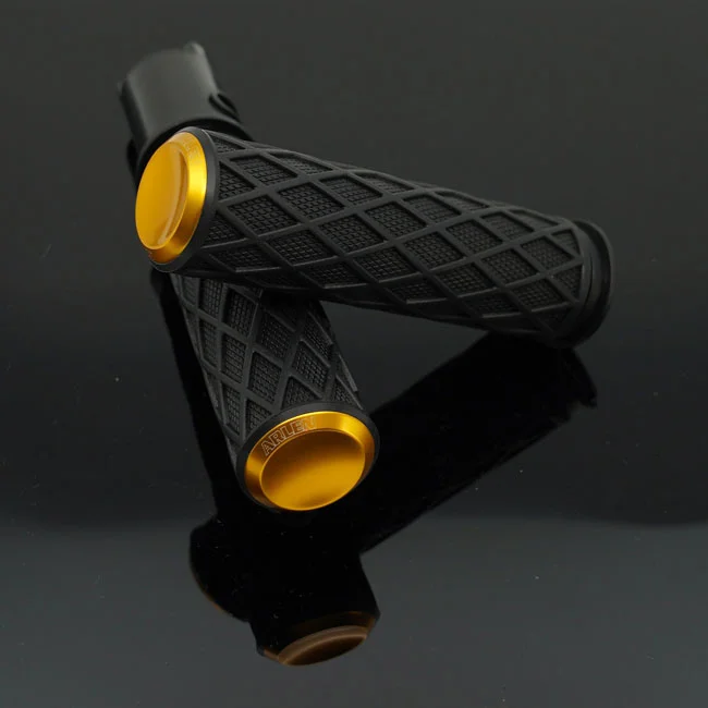 Arlen Ness Diamond Grips e-Throttle, Gold